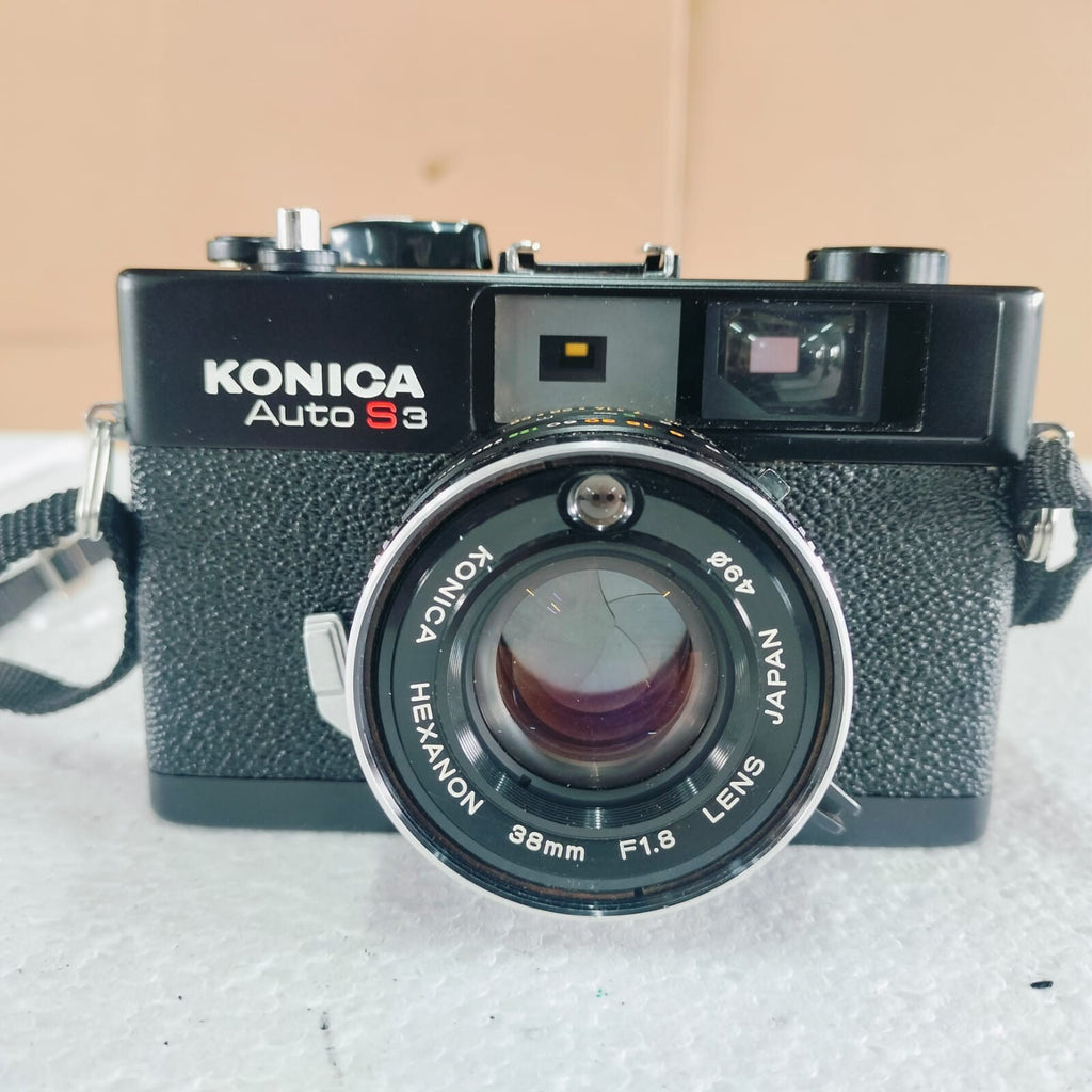 KONICA AUTO S3 sRANGEFINDER CAMERA WITH HEXANON 38MM F1.8 LENS & X-14 FLASH