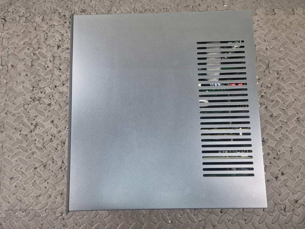 ARCAM AV888 PREAMPLIFIER