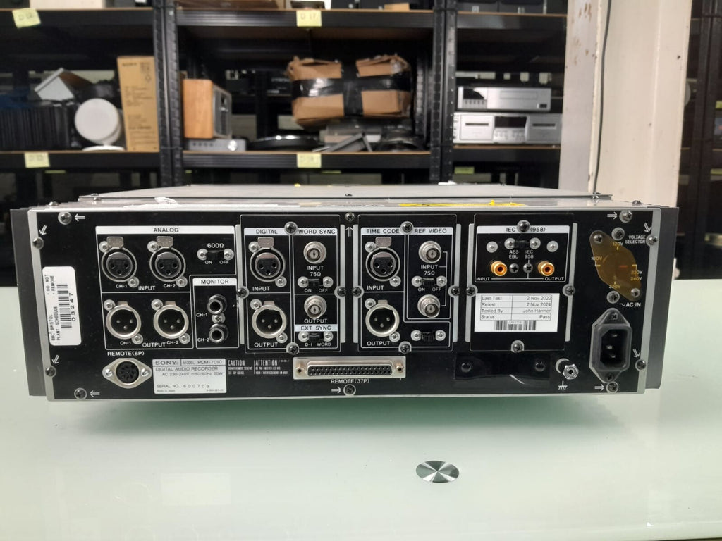 SONY PCM 7010 DIGITAL AUDIO RECORDER