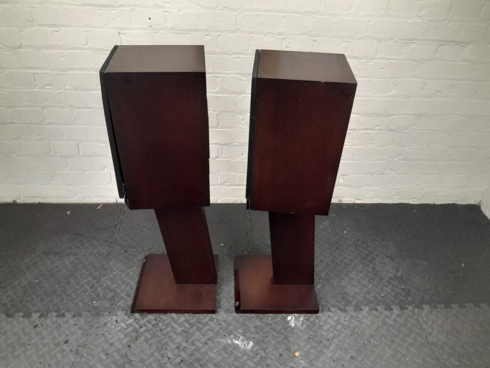 CASTLE DURHAM SPEAKERS WITH ORIGINAL CASTLE STANDS