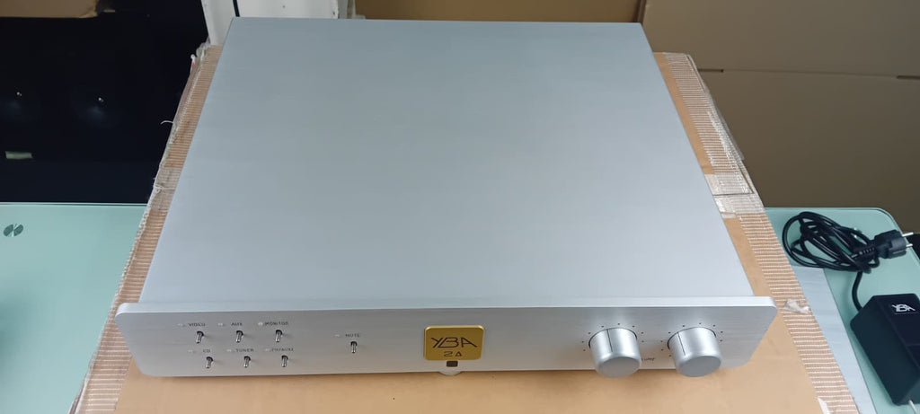 YBA 2 STEREO PRE AMPLIFIER OLOX ELECTRONICS