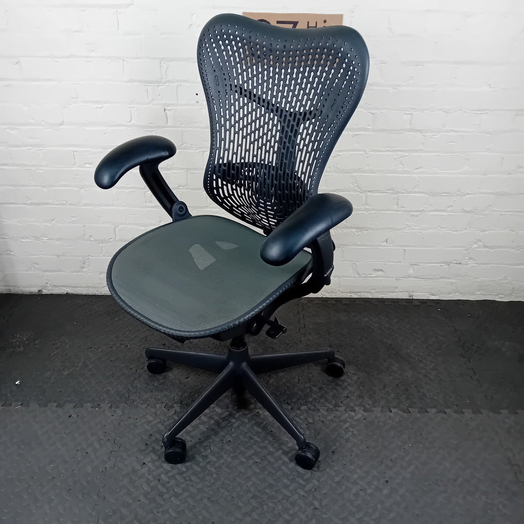 Herman Miller mira office boss Chair
