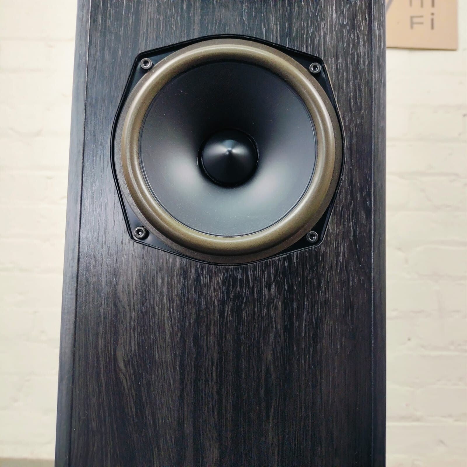 ACOUSTIC ENERGY AE109 FLOOR STANDING SPEAKERS