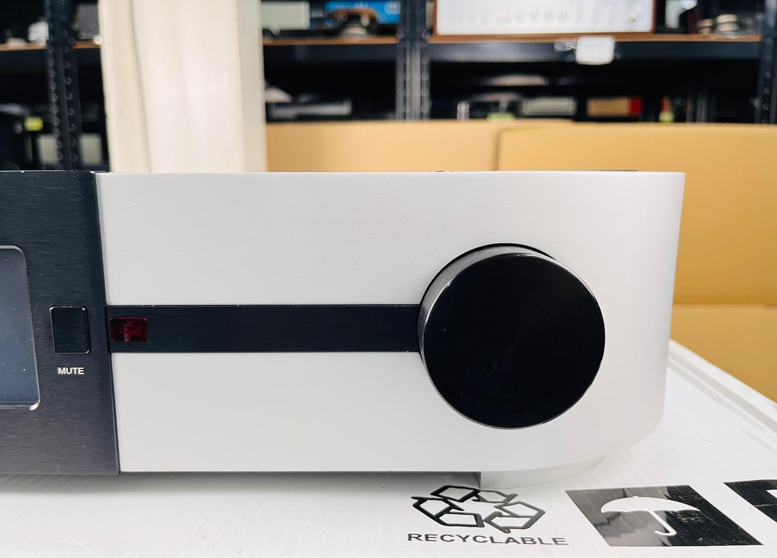 CLASSE CAP 2100 INTEGRATED AMPLIFIER