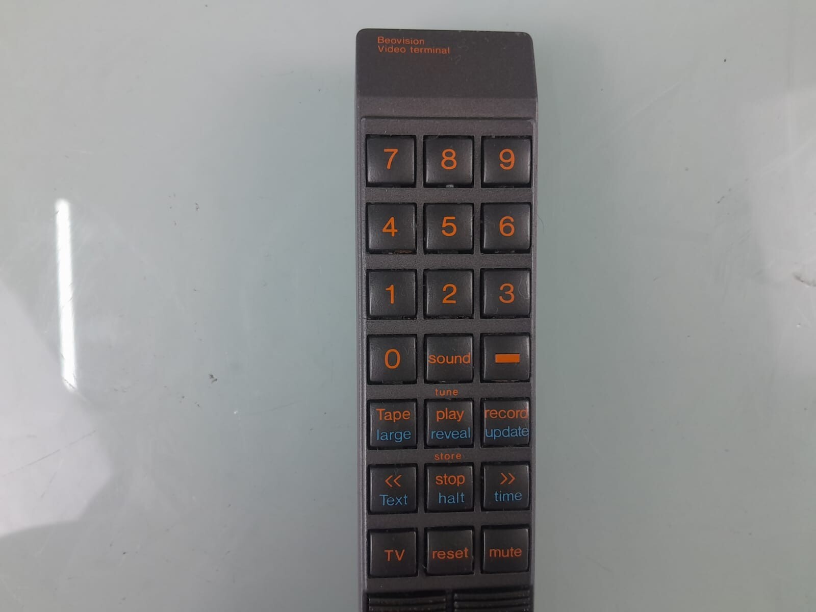 B&O BANG & OLUFSEN BEOVISION VIDEO TERMINAL REMOTE CONTROL