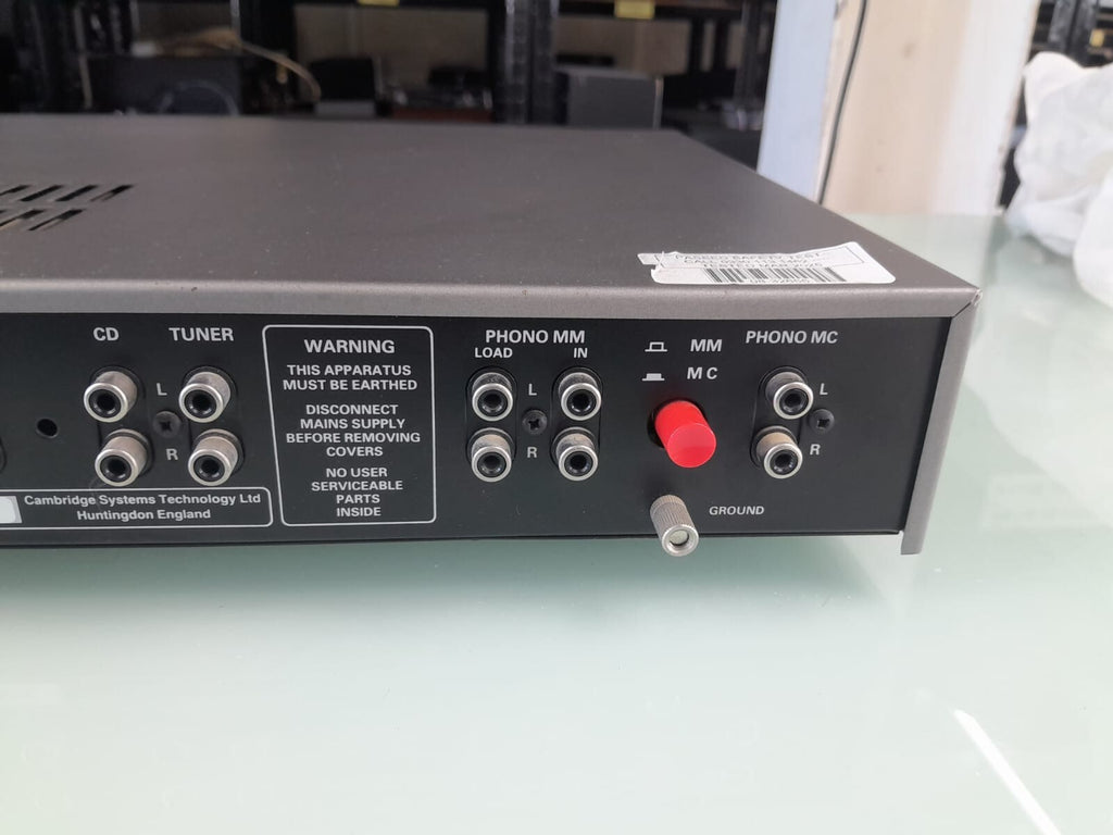 AUDIOLAB 8000A STEREO INTEGRATED AMPLIFIER