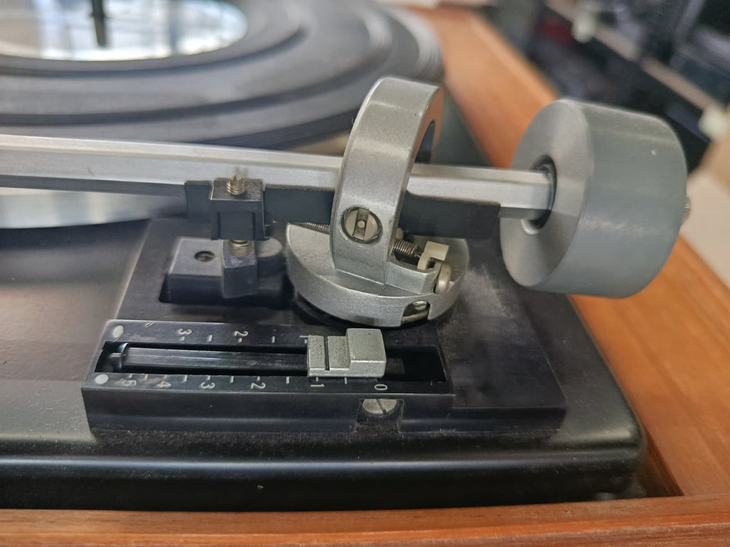 GARRARD AP 76 IN BUSH AREANA PLINTH TURNTABLE