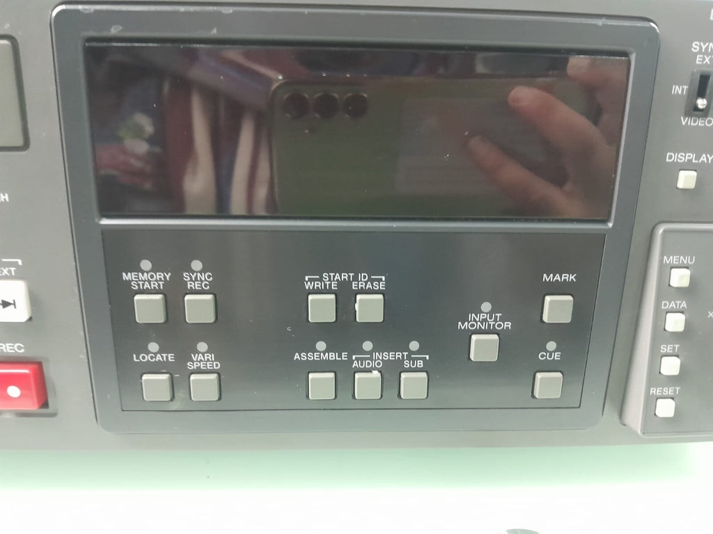 SONY PCM 7010 DIGITAL AUDIO RECORDER