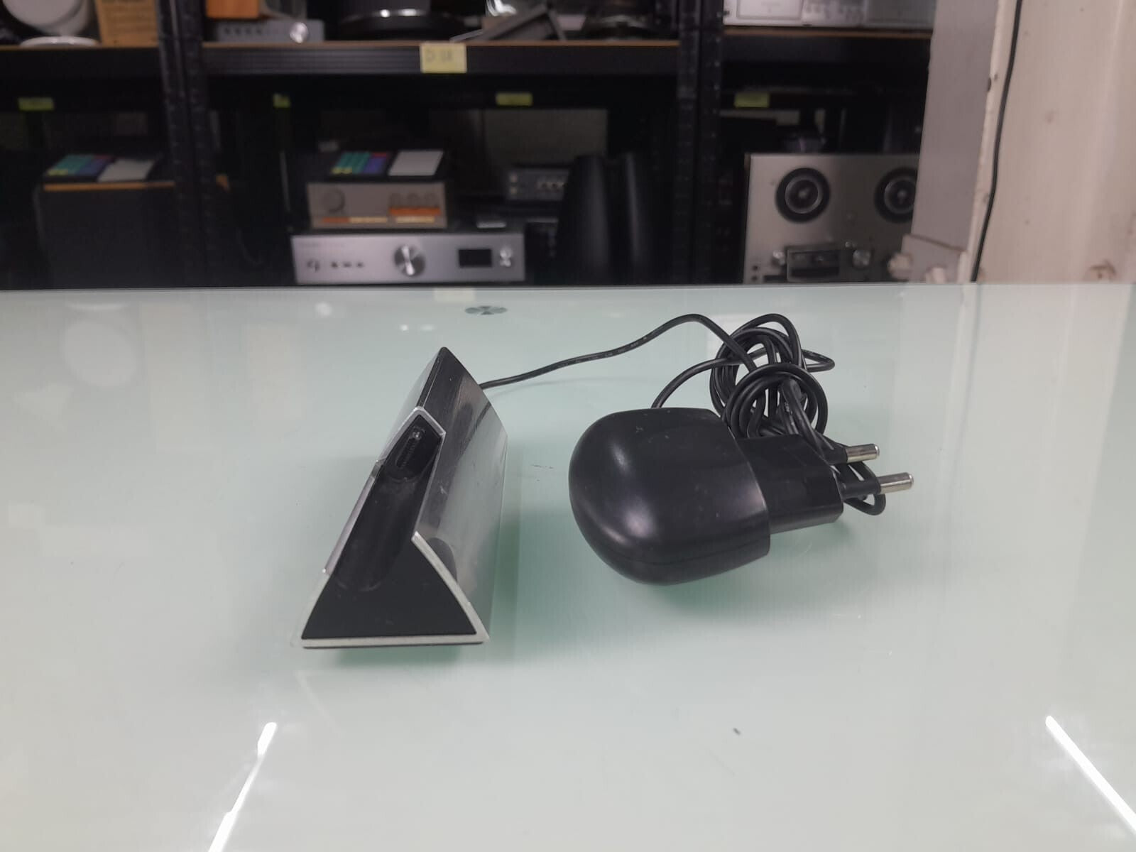 B&O BANG & OLUFSEN SERENE DOCKING STATION