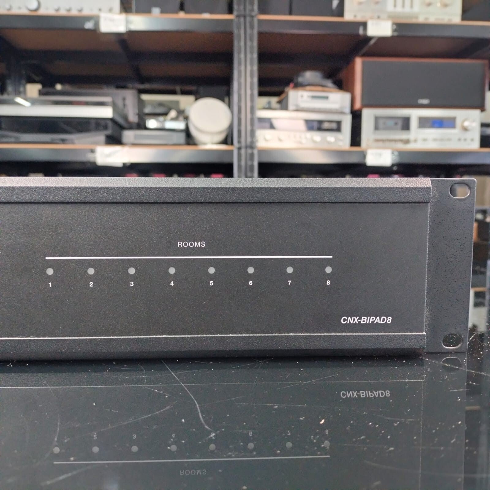CRESTRON CNX-BIPAD8 PROFESSIONAL AUDIO DISTRIBUTION PROCESSOR #003