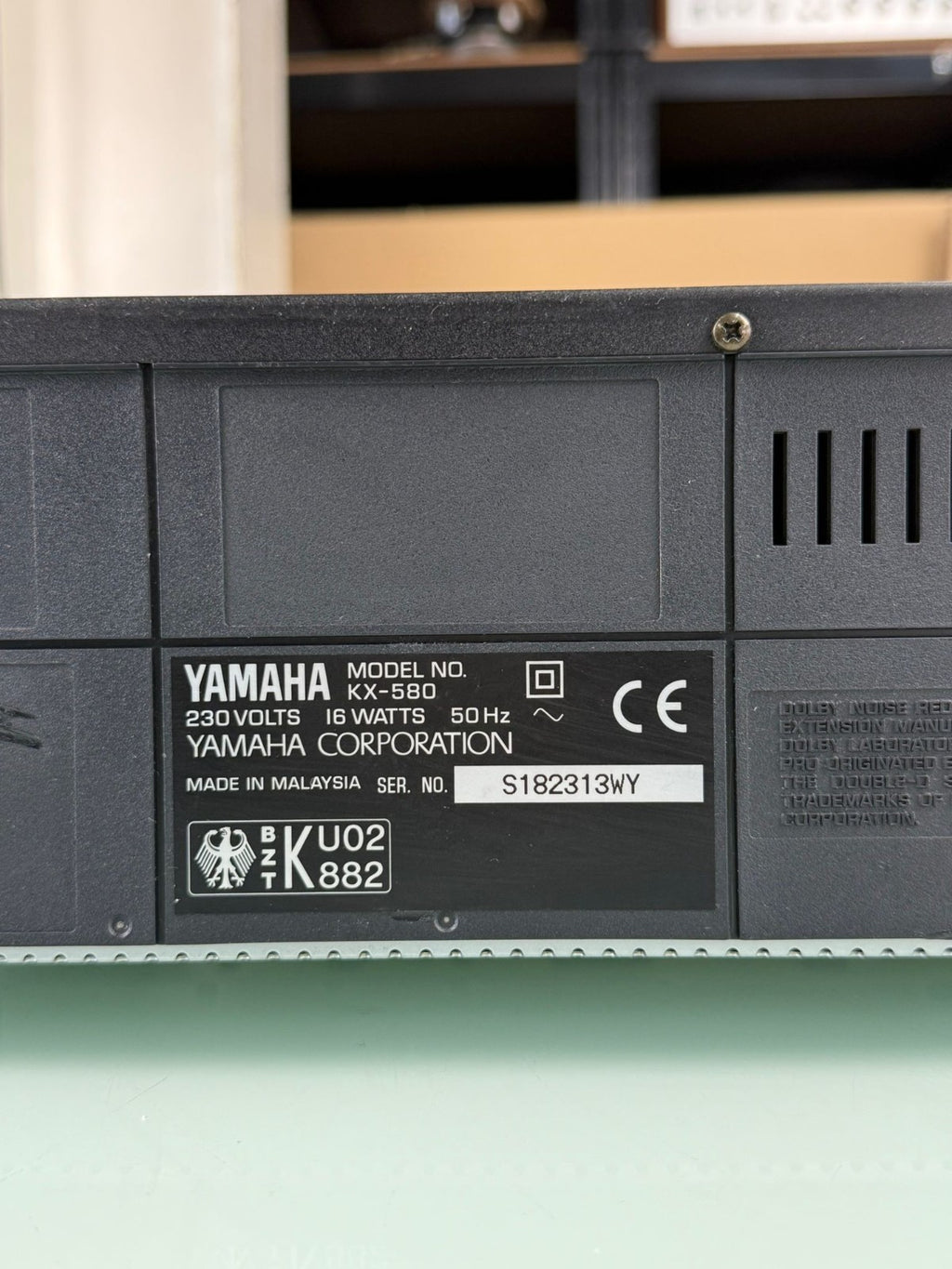 YAMAHA KX 580 SPECIAL EDITION NATURAL SOUND STEREO CASSETTE DECK