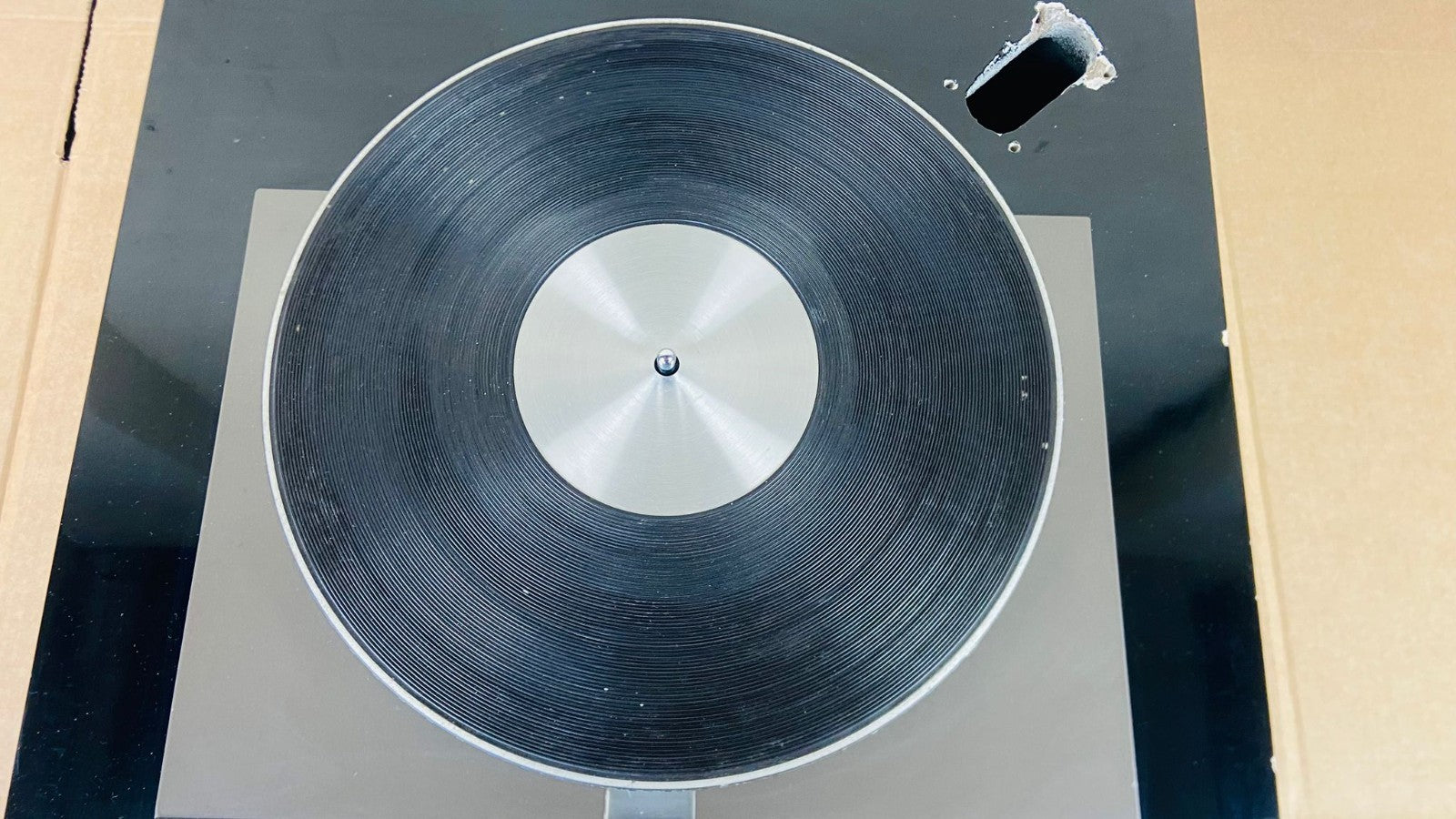 GARRARD 401 TURNTABLE