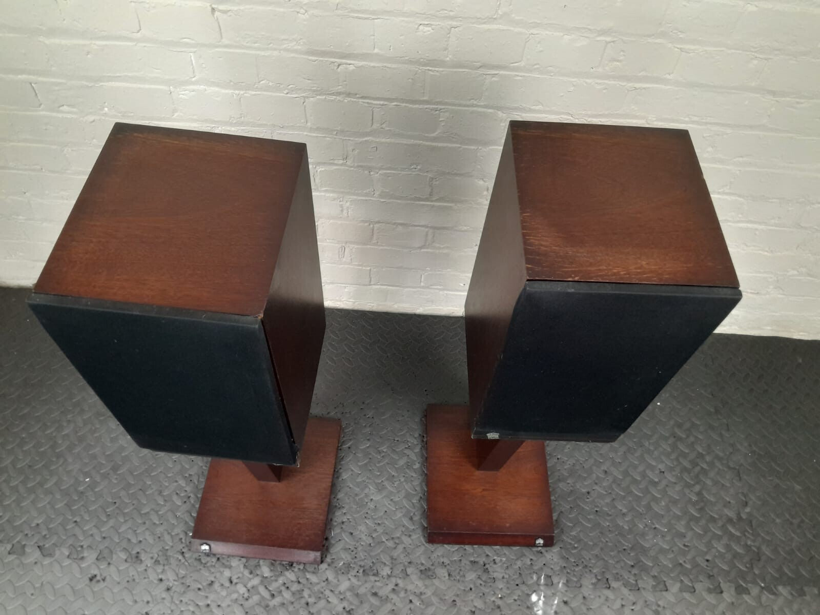CASTLE DURHAM SPEAKERS WITH ORIGINAL CASTLE STANDS