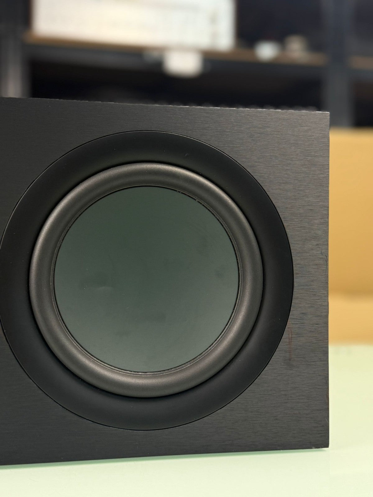 KEF Q650C CENTER SPEAKER