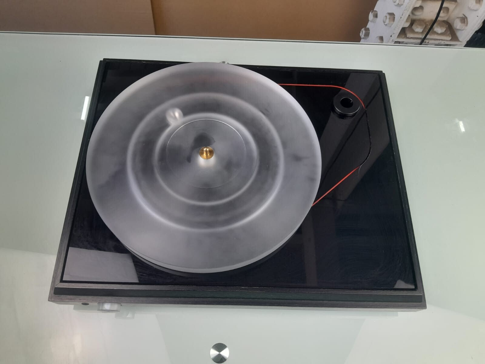 PINK TRIANGLE TURNTABLE