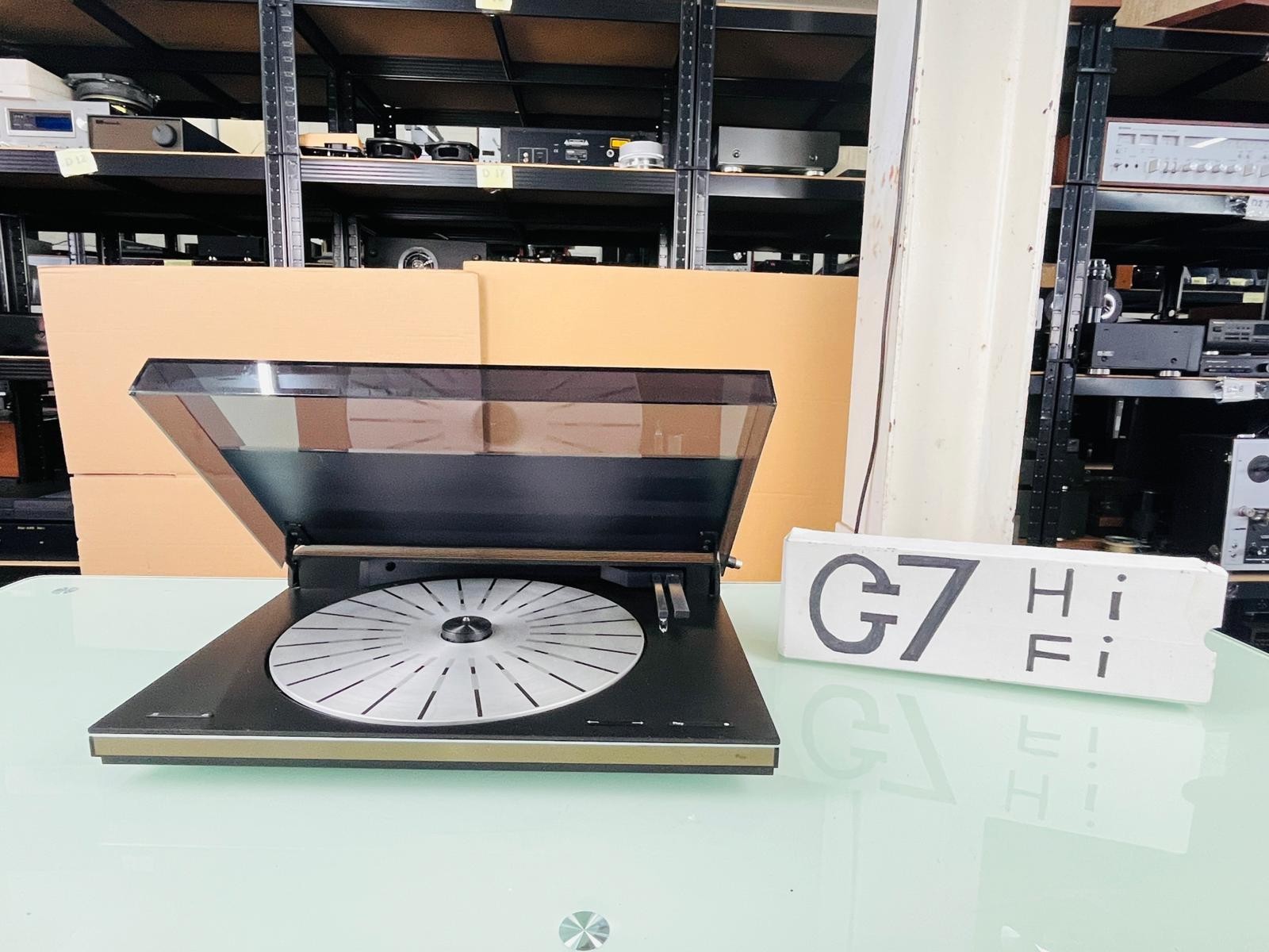 BANG & OLUFSEN B&O BEOGRAM 9000 TURNTABLE WITH MMC 4 CARTRIDGE STYLUS