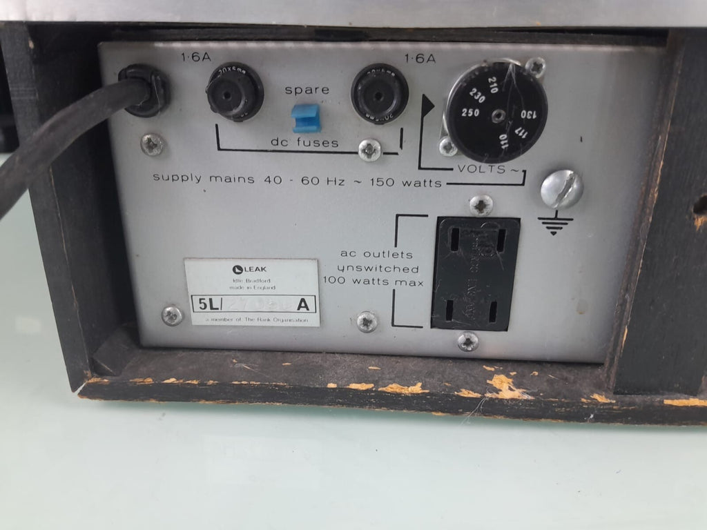 LEAK DELTA 70 AMPLIFIER
