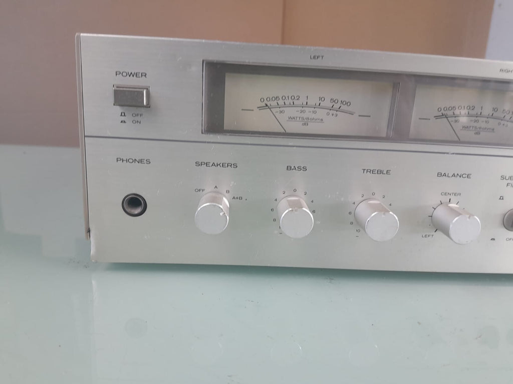 HITACHI HA 3500 STEREO AMPLIFIER