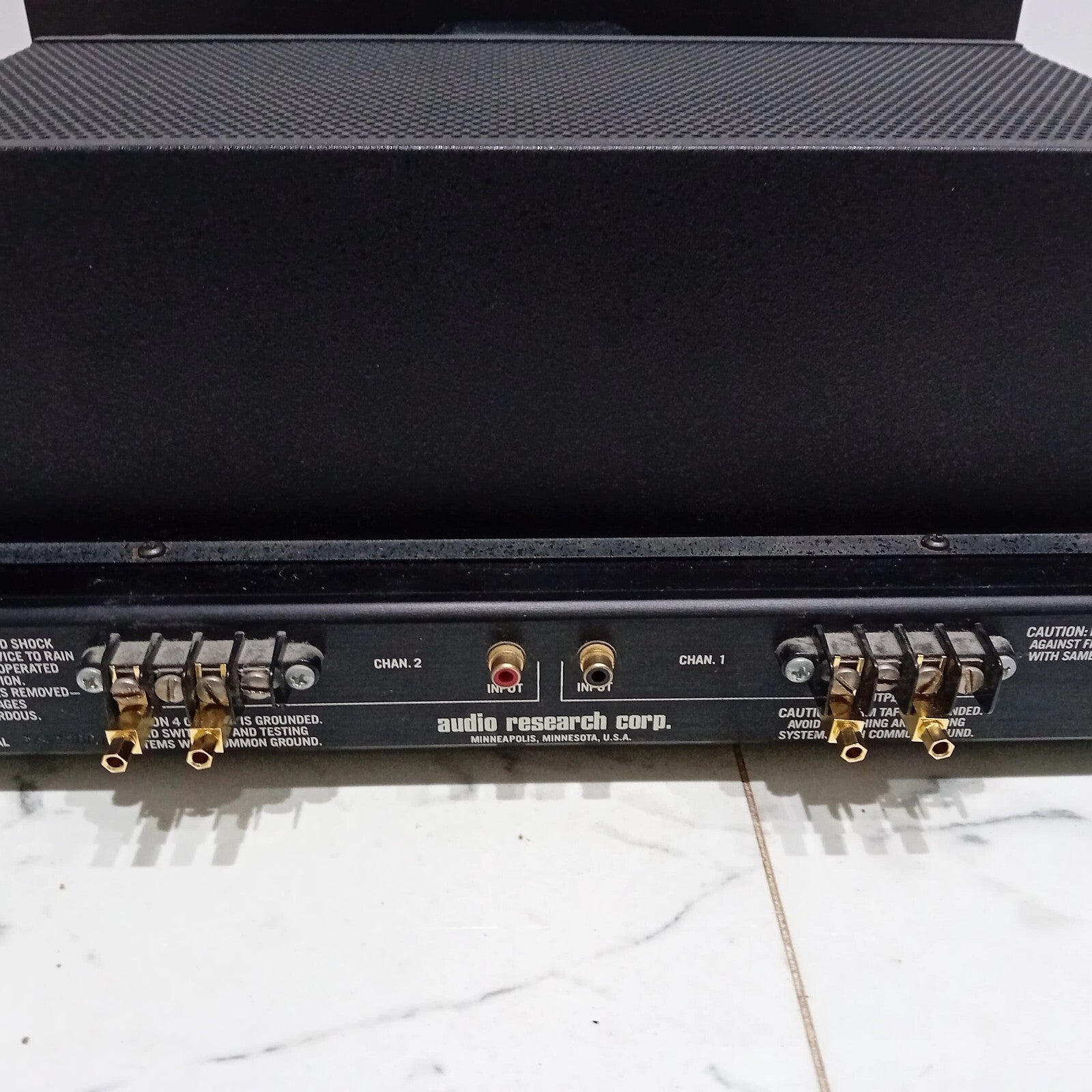AUDIO RESEARCH MODEL D 70 TUBE VALVE VACUUM POWER AMPLIFIER