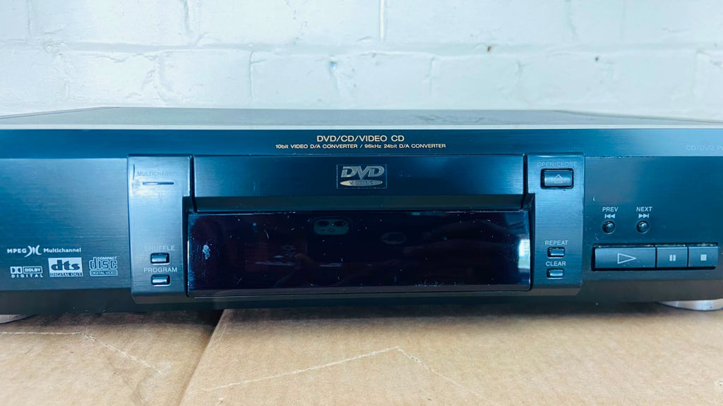 SONY DVP S525D CD / DVD PLAYER