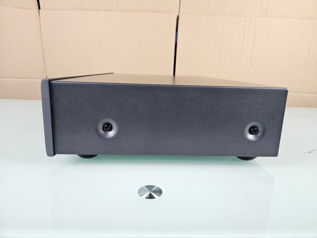 ARCAM ST60 NETWORK STREAMER WITH REMOTE AND 2 AERIALS