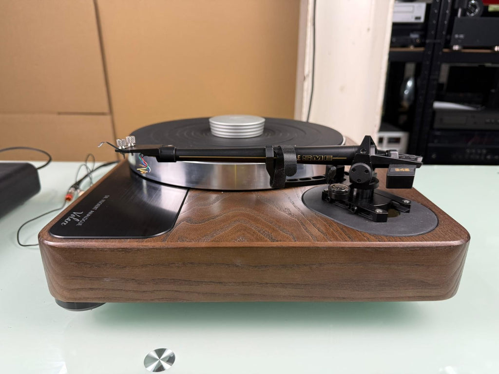 DR FEICKERT VOLARE TURNTABLE WITH ORACLE SME 345 TONEARM & POWER SUPPLY