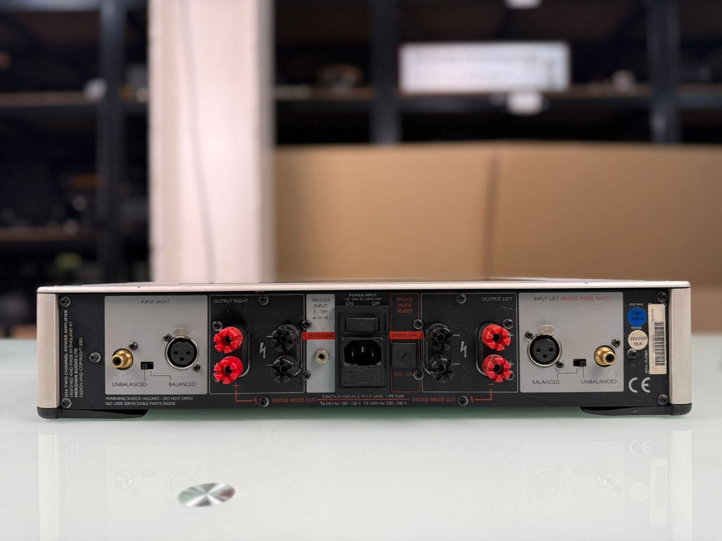 MERIDIAN G56 TWO CHANNEL POWER AMPLIFIER