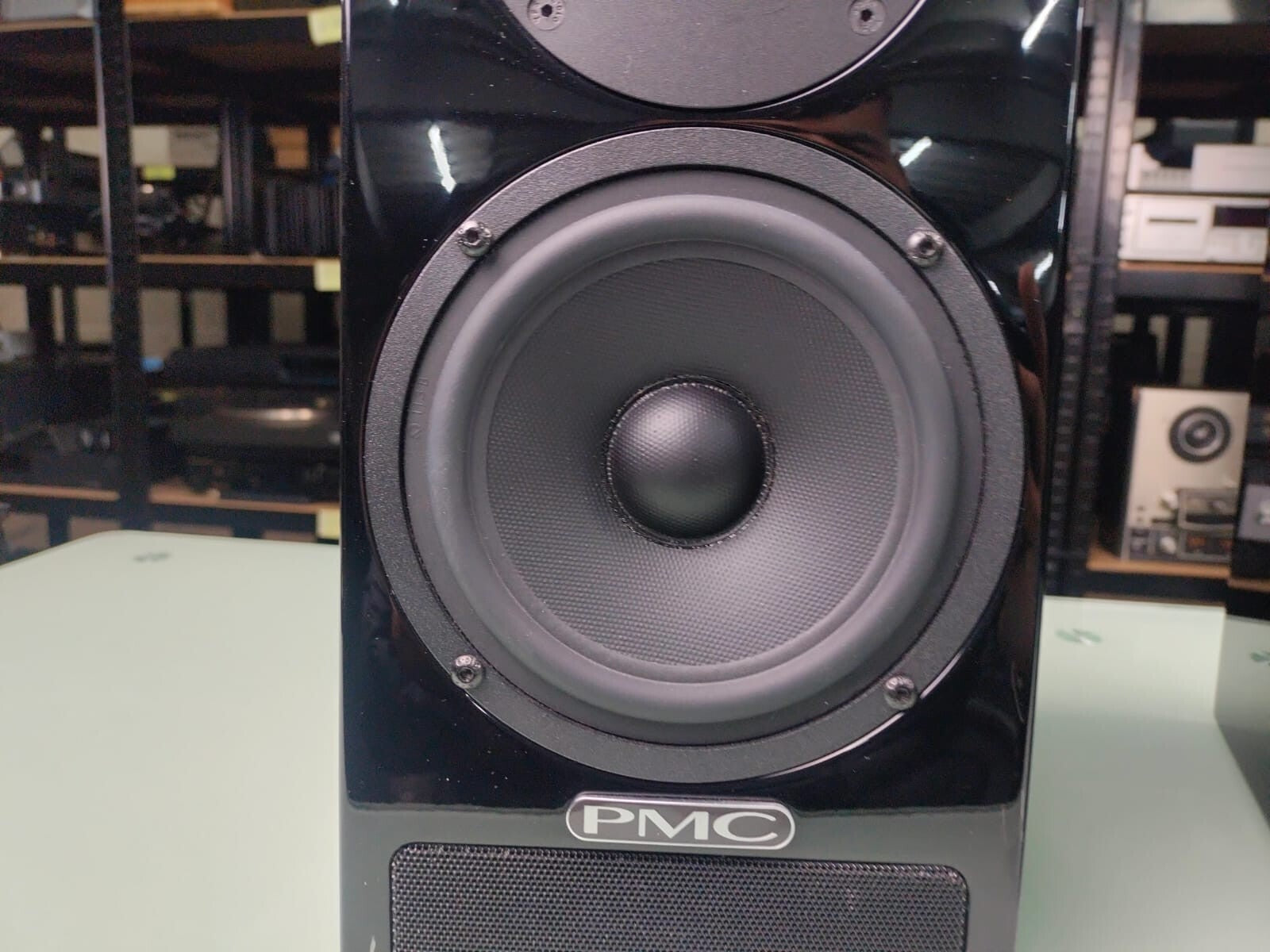 PMC TWENTY 21 SPEAKERS