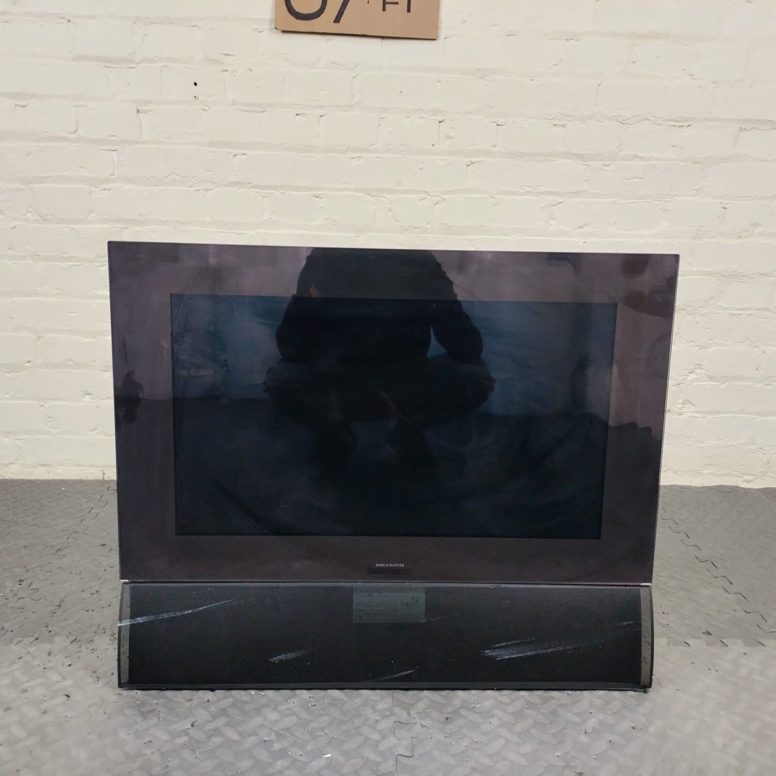 BANG & OLUFSEN B&O BEOCENTER 6 26 INCH TV #003