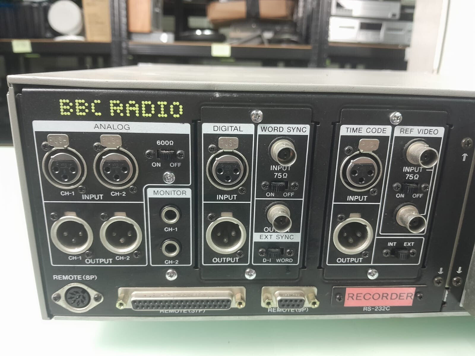 SONY PCM 7050 DIGITAL AUDIO RECORDER