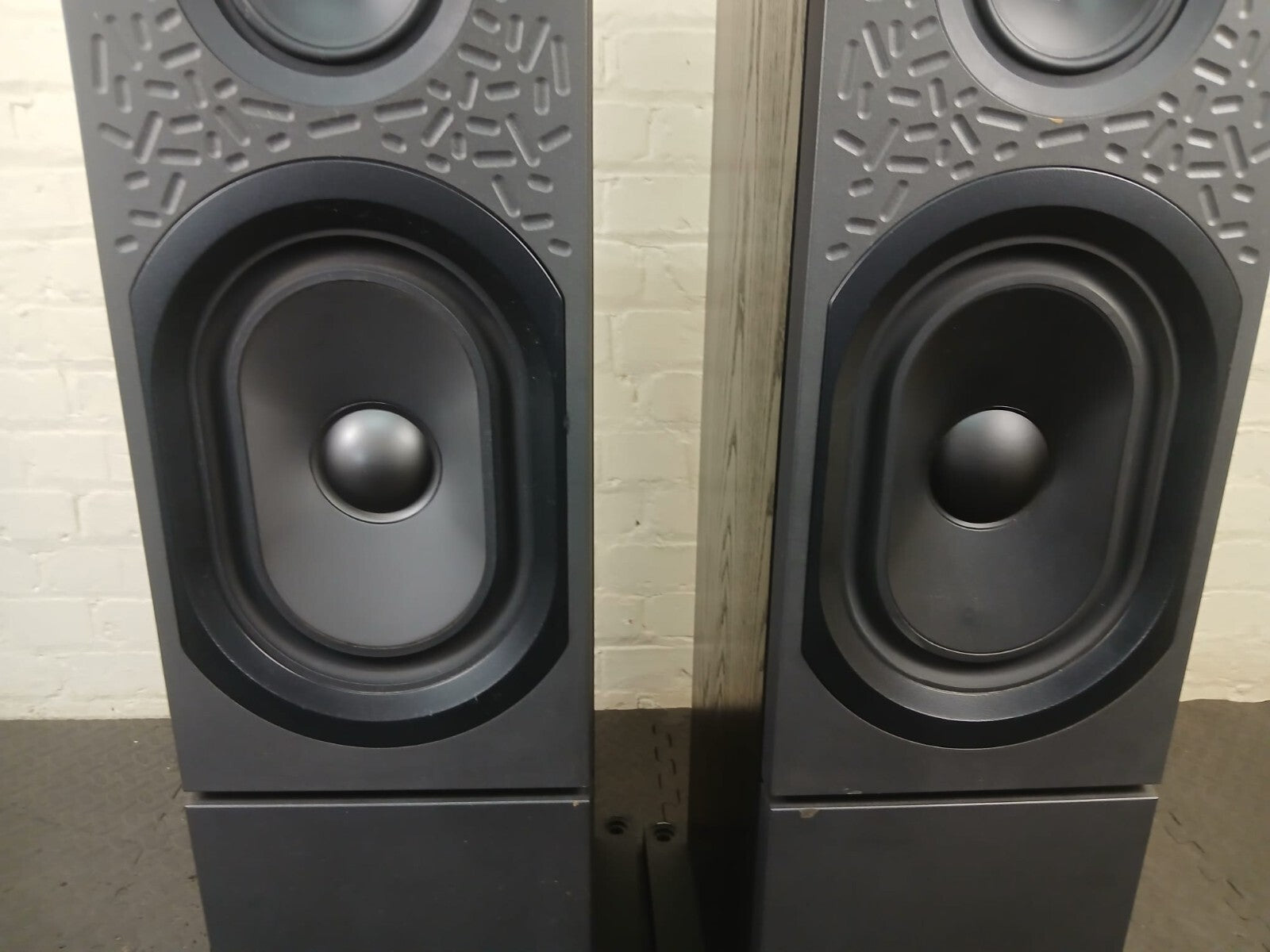 LINN KELTIK ACTIVE LOUDSPEAKERS