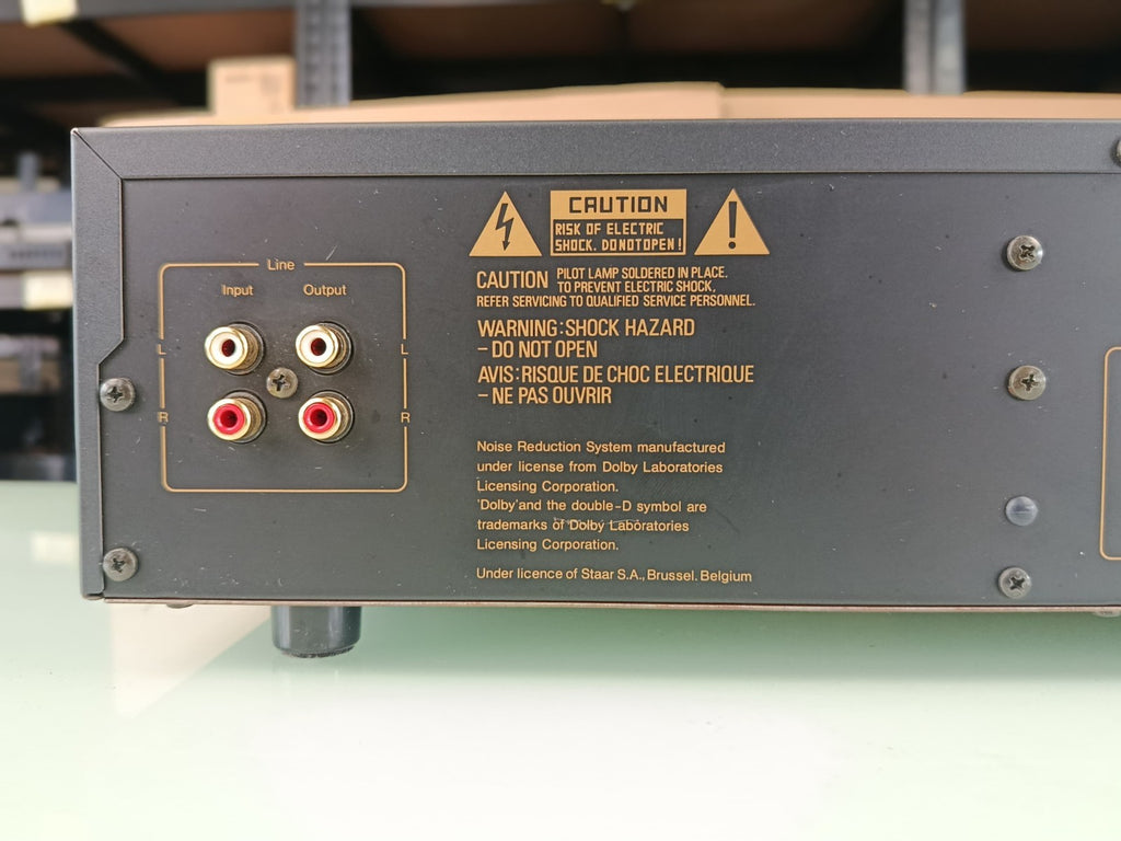 NAKAMICHI CR 4E DISCRETE HEAD CASSETTE DECK