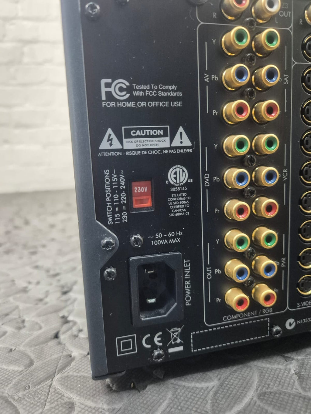 ARCAM AV888 PREAMPLIFIER