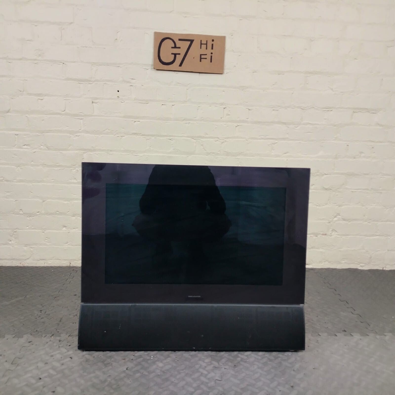 BANG & OLUFSEN B&O BEOCENTER 6 26 INCH TV #002