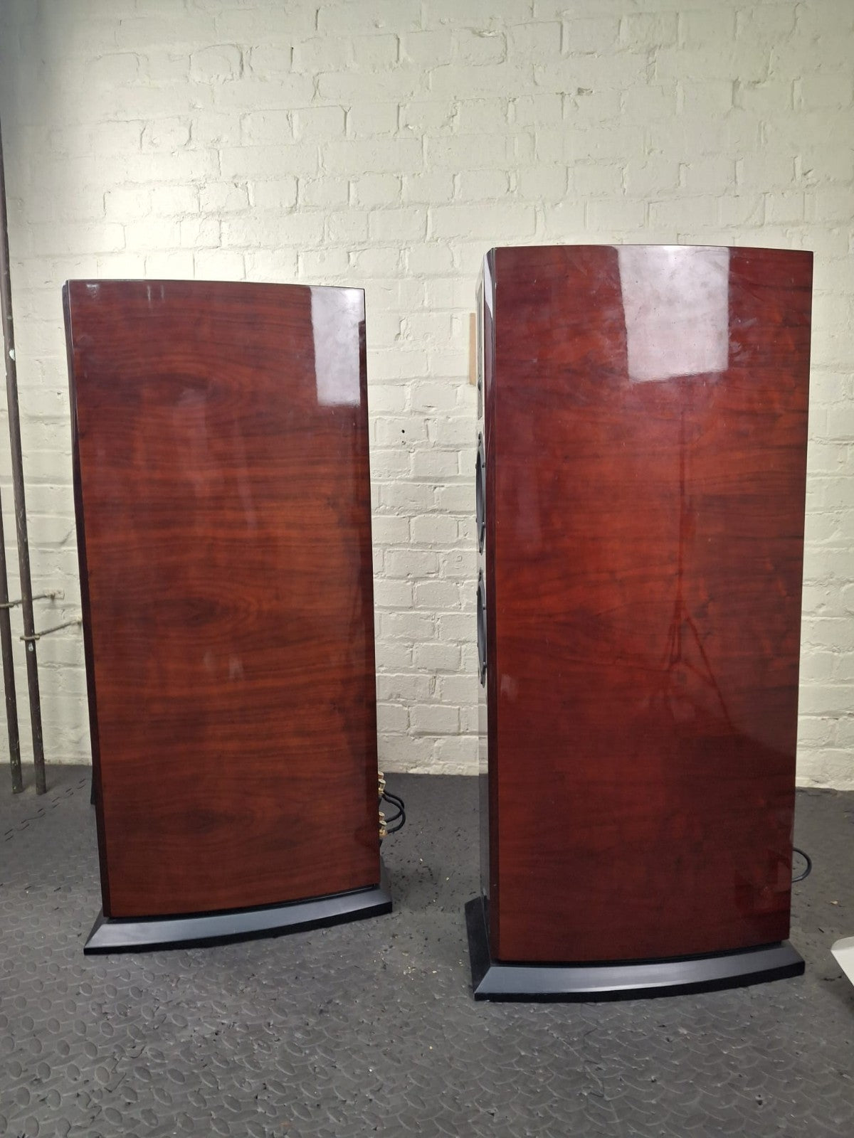 DALI HELICON 400 FLOOR STANDING SPEAKERS