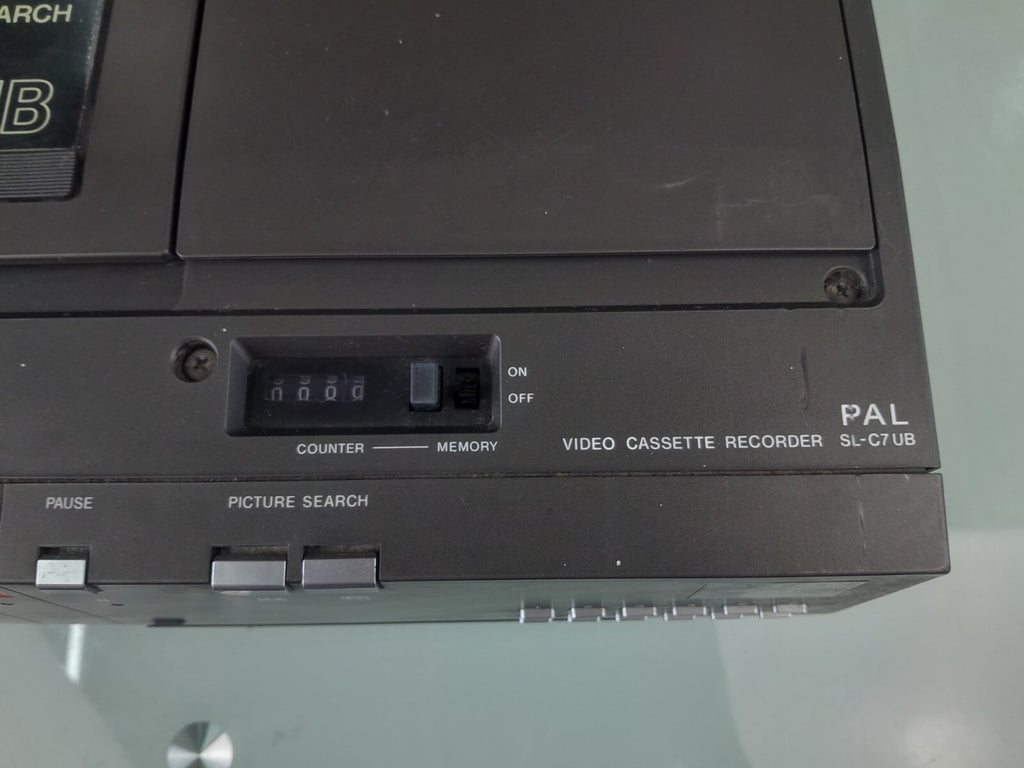 SONY SL C7 UB BETAMAX VIDEO CASSETTE RECORDER #002