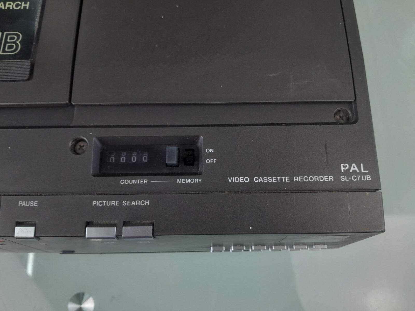 SONY SL C7 UB BETAMAX VIDEO CASSETTE RECORDER #002