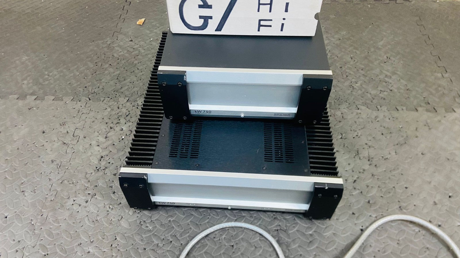 MUSICAL FIDELITY KW 750 POWER AMPLIFIER WITH KW 750 PSU POWER SUPPLY