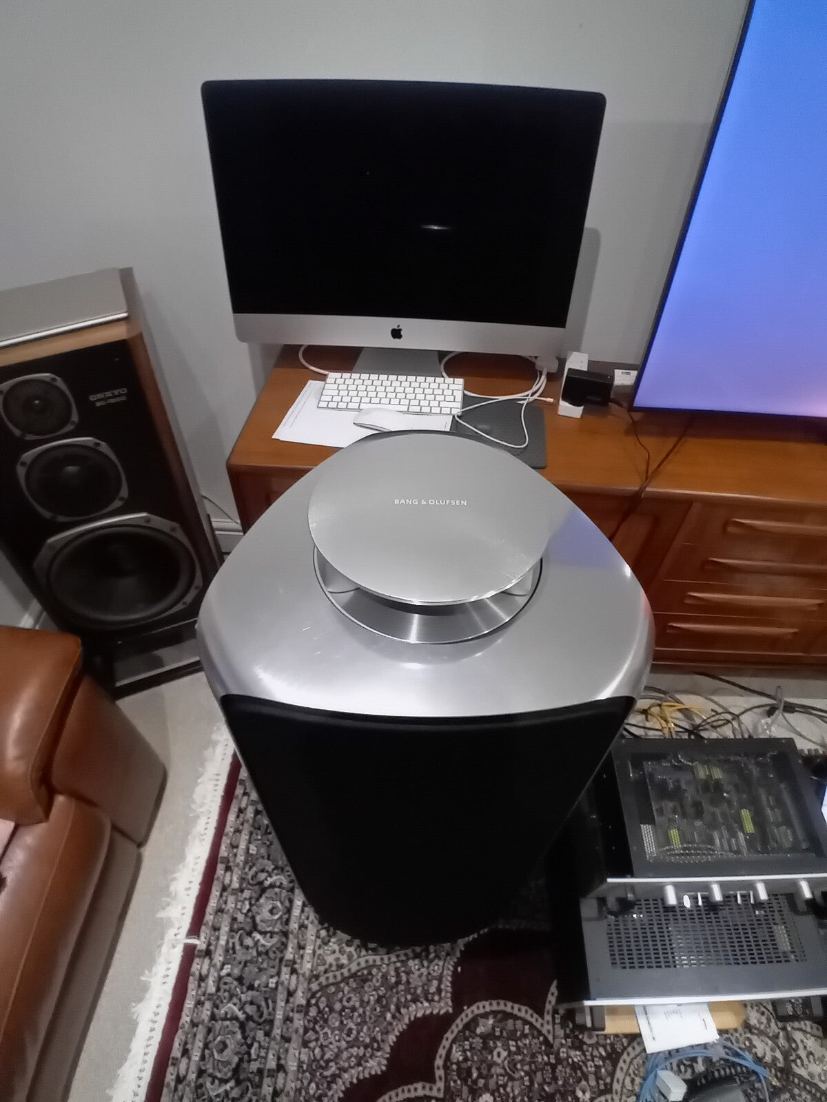 BANG & OLUFSEN B&O BEOLAB 50 FLOOR STANDING SPEAKERS
