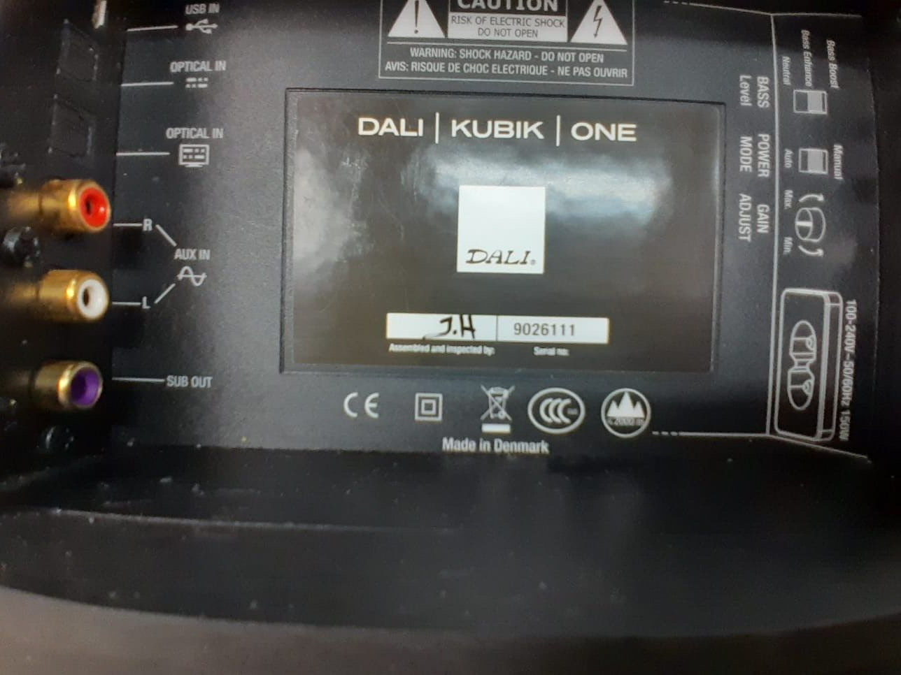 DALI KUBIK ONE SOUNDBAR WITH REMOTE