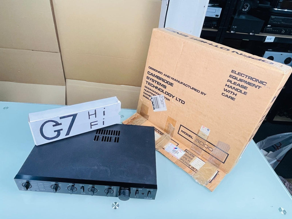 AUDIOLAB 8000A INTEGRATED AMPLIFIER