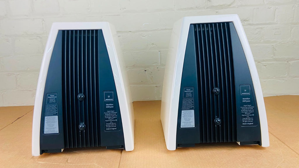 MERIDIAN DSP3200 SPEAKERS