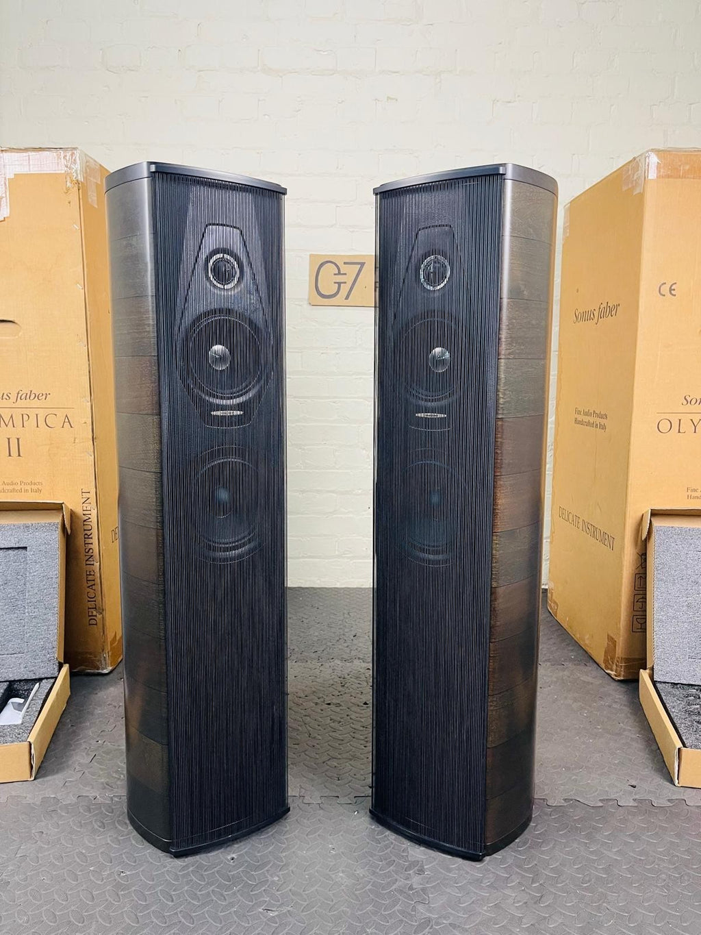 SONUS FABER OLYMPICA II FLOOR STANDING SPEAKERS