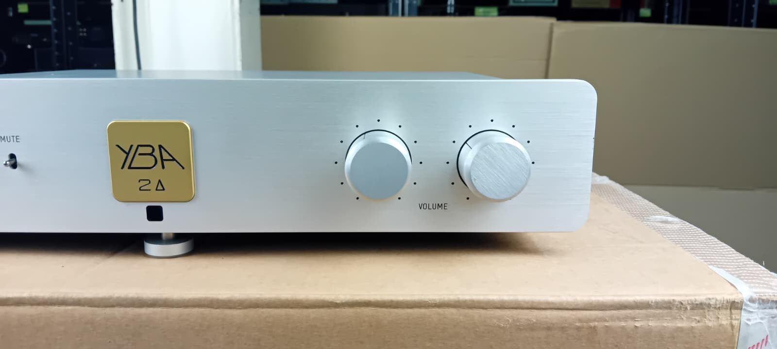 YBA 2 STEREO PRE AMPLIFIER OLOX ELECTRONICS