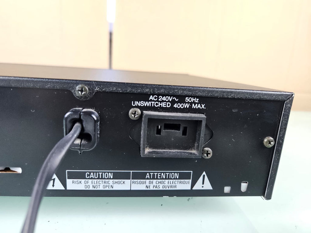 KENWOOD KT 1050L FM-AM STEREO TUNER