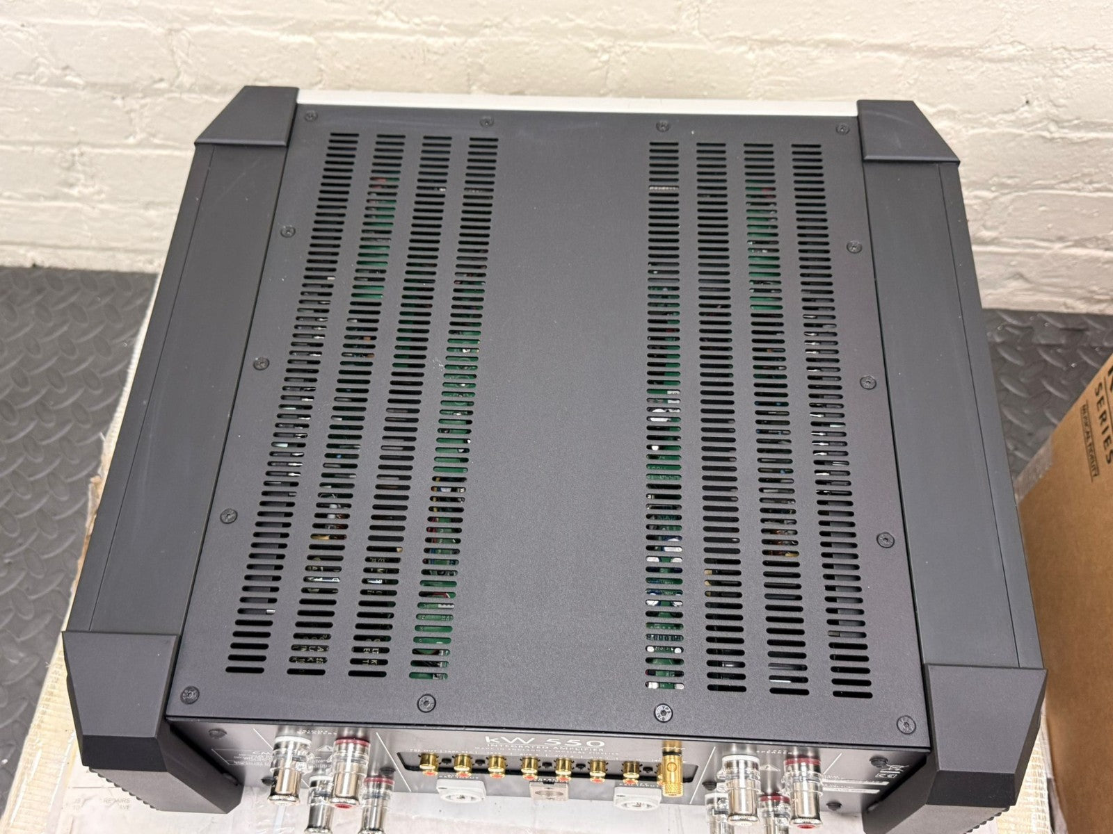 SERVICED MUSICAL FIDELITY KW 550 INTEGRATED AMPLIFIER & KW 550 POWER SUPPLY