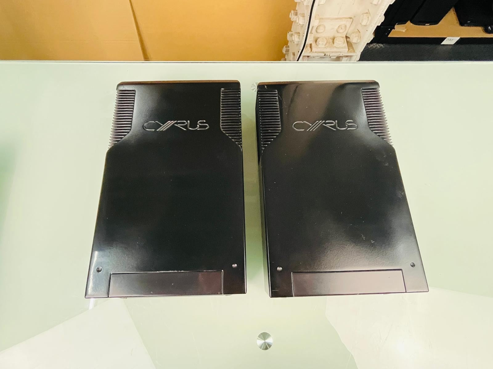 CYRUS MONO X POWER AMPLIFIERS