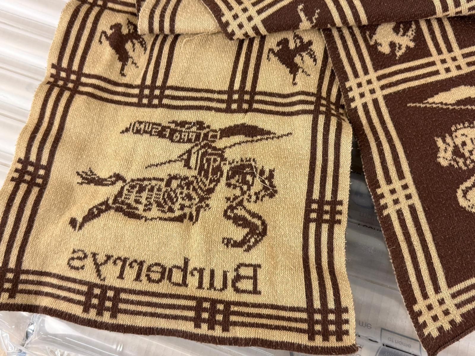 BURBERRYS SCARF