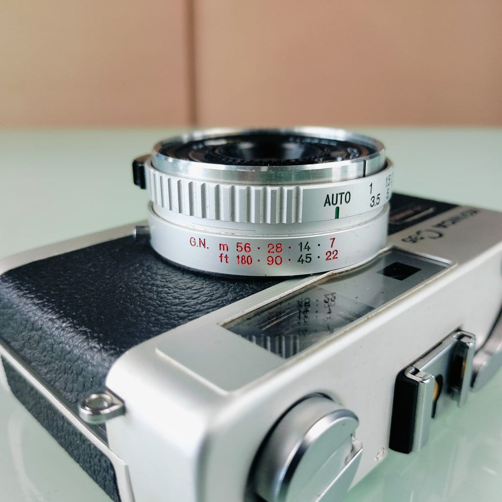 KONICA C35 RANGEFINDER CAMERA HEXANON F=38MM 1:2.8 LENS