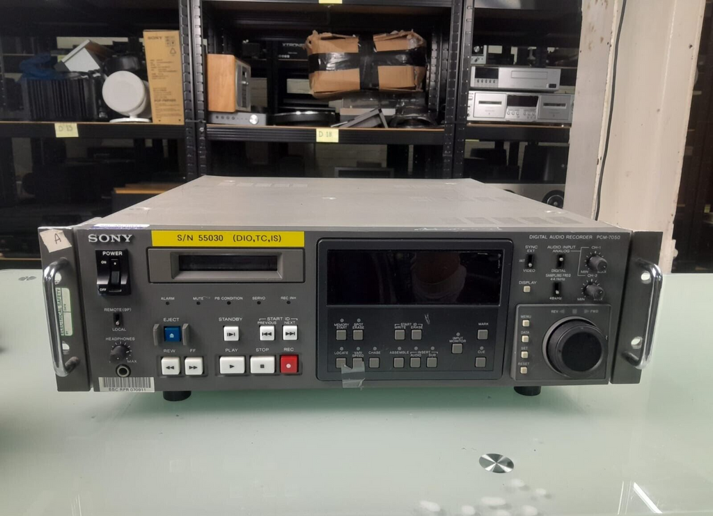 SONY PCM 7050 DIGITAL AUDIO RECORDER